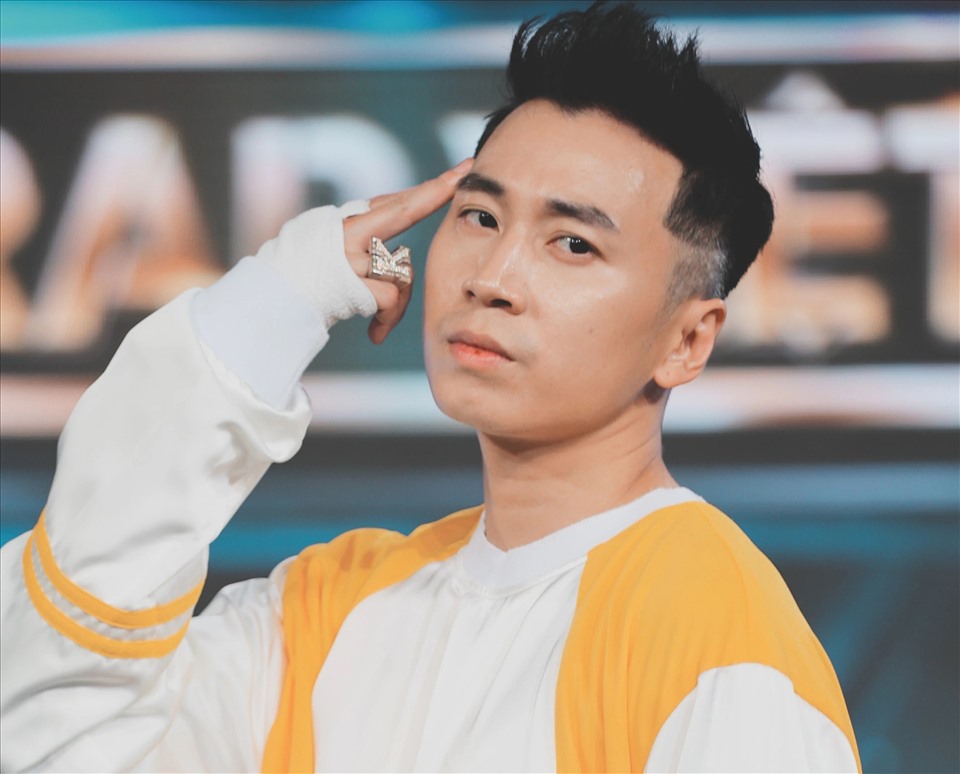 karik review hitclub